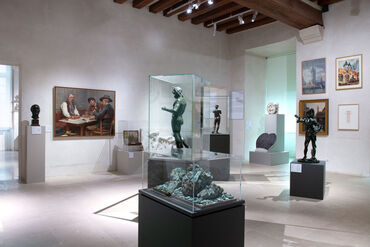 Salle consacr&eacute;e aux collections arch&eacute;ologiques