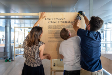 Les restaurateurs de mosaïque