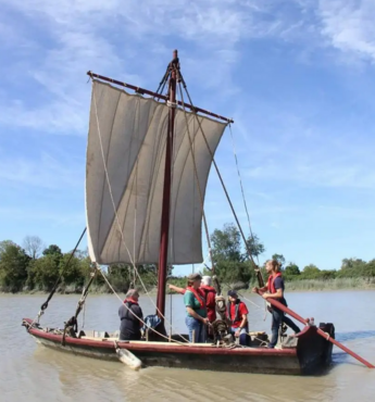 Essai de navigation de la barque mérovingienne le 24 août 2024
